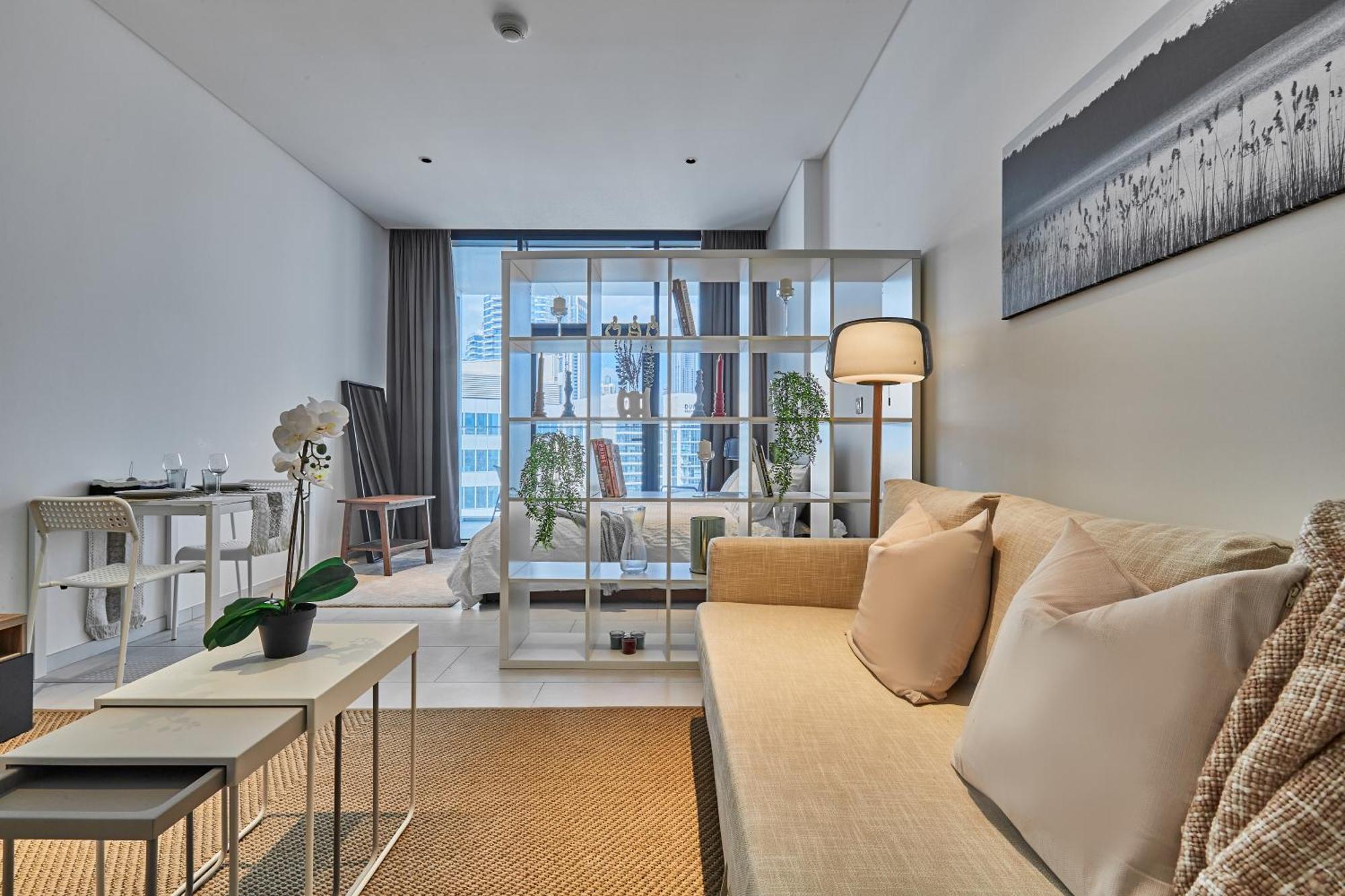 Luxury Studios With Burj Khalifa Or Canal View In Downtown - Marquise Square Tower Дубай Екстериор снимка