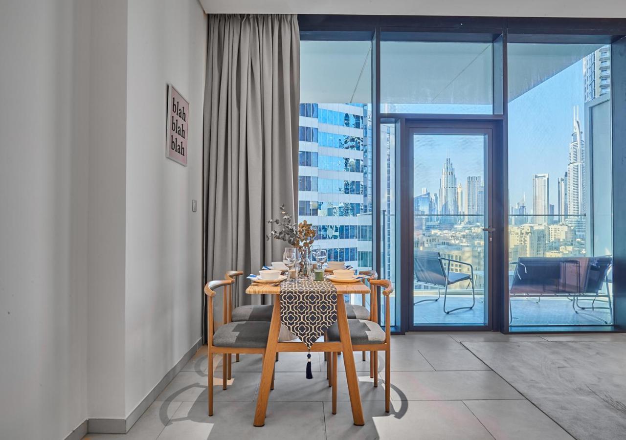 Luxury Studios With Burj Khalifa Or Canal View In Downtown - Marquise Square Tower Дубай Екстериор снимка