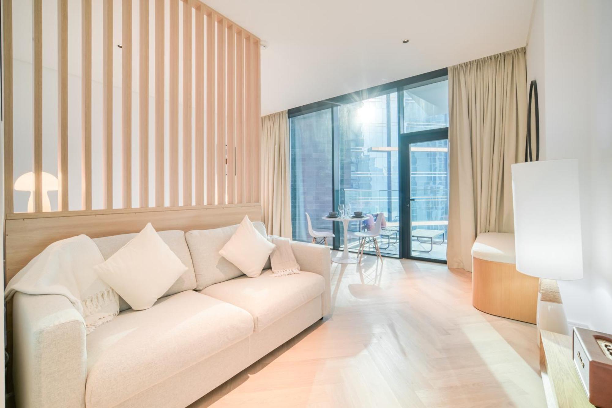 Luxury Studios With Burj Khalifa Or Canal View In Downtown - Marquise Square Tower Дубай Екстериор снимка